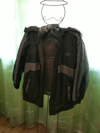 Chaquetón MAYORAL con capucha