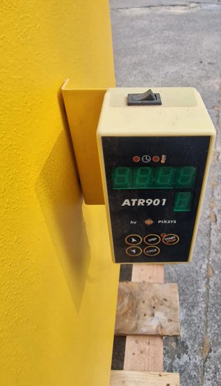 Horno de cerámica industrial .