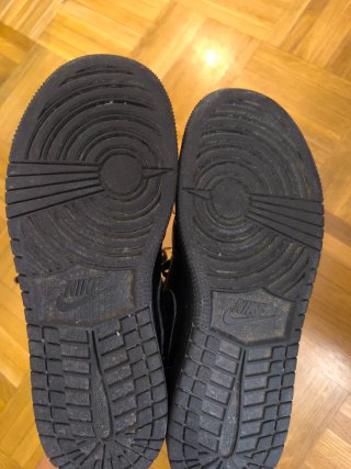 Zapatillas Nike Air Jordan 1 Low Negras Talla 37.5