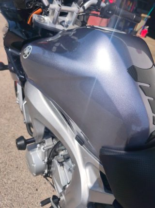 Yamaha FZ6 Sportbike