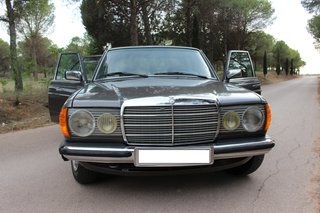 Mercedes-Benz W123 Clase E AÑO 1983 GASOLINA
