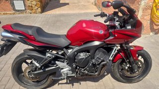 Yamaha FZ6 Fazer S2 Roja (afectada dana)