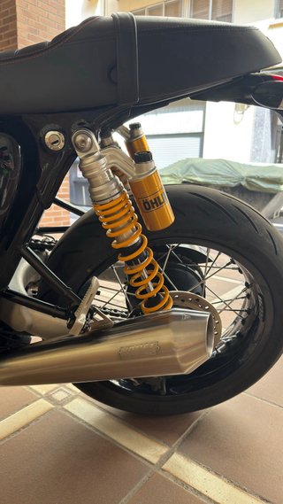 Triumph Thruxton 1200 R