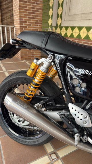 Triumph Thruxton 1200 R