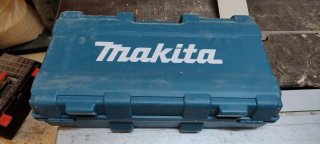 Sierra Recíproca Makita con Maletín y Hojas