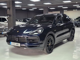 Porsche Cayenne E-hybrid 2020 Full