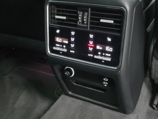 Porsche Cayenne E-hybrid 2020 Full