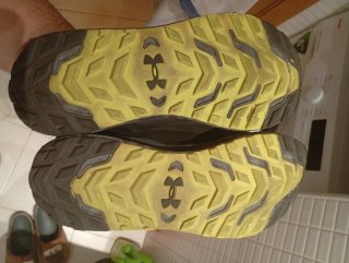 Zapatillas Under Armour Talla 43 Negras/Verdes