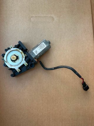 Motor elevalunas seat ibiza 2002