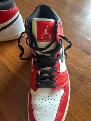 Nike Jordan Rojas y Blancas