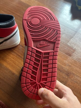Nike Jordan Rojas y Blancas