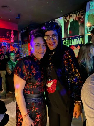 Bar karaoke para eventos cumpleaños despedidas