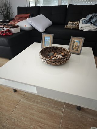Mesa IKEA TOFTERYD blanca brillo 95x95