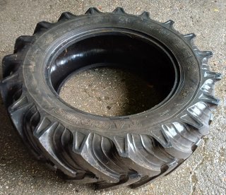 Rueda Tractor Taurus 420/70 R30