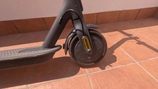 Xiaomi Mi Electric Scooter