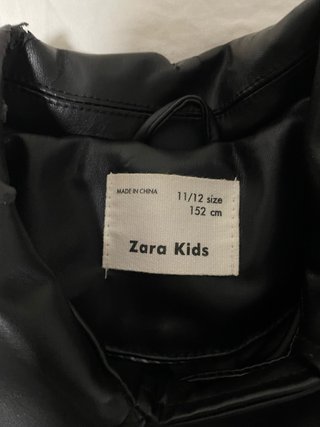 Chaqueta Zara Cuero Sintético Negra