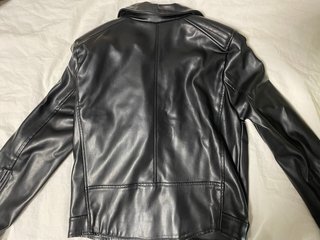 Chaqueta Zara Cuero Sintético Negra