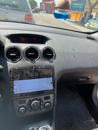 Peugeot 308 2011