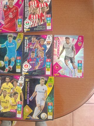 Lote 30 cromos fútbol LaLiga 2021-2022