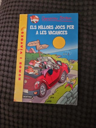 Pack 4 libros Geronimo Stilton: Español y Catalán