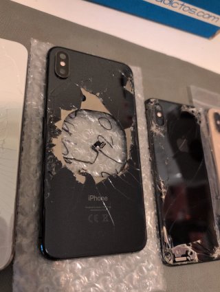 iPhone XS Max per parti