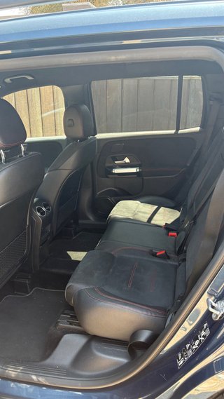 Mercedes-Benz GLB 220d AMG 4matic