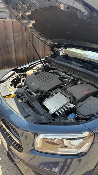 Mercedes-Benz GLB 220d AMG 4matic