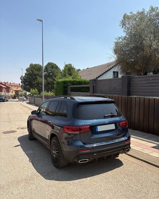 Mercedes-Benz GLB 220d AMG 4matic