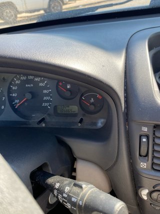Nissan Almera 2000