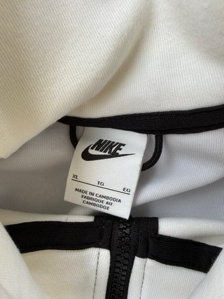 Conjunto Deportivo Nike Blanco y Amarillo