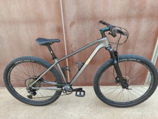 Bicicleta Carbono 29" Montaña