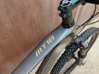 Bicicleta Carbono 29" Montaña