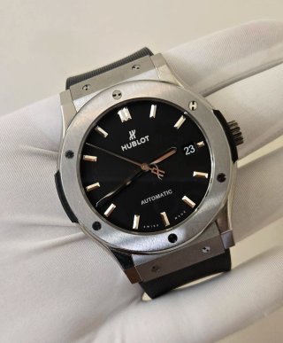 Hublot Classic Fusión Titanium Negro/Plata