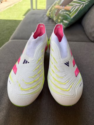 Botas de fútbol Predator, gama alta, aluminio