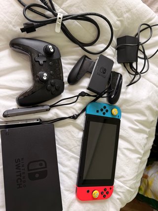Nintendo Switch Azul y Rojo