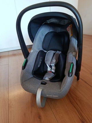 Maxi-Cosi CabrioFix S i-Size + Accesorios