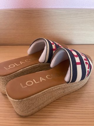 Sandalias cuña Lola Casademunt