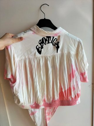Camicia tie-dye con stampa custom made
