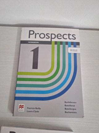 Libro de francés Bachillerato. Prospects 1