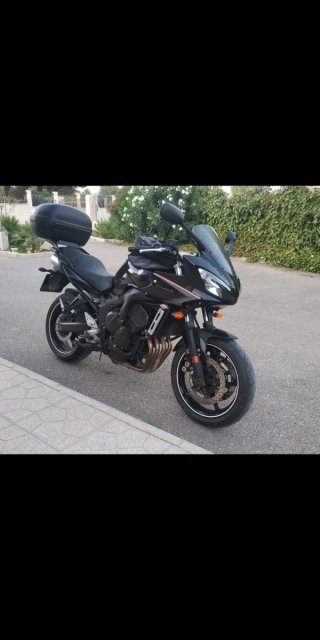 Yamaha FZ6 Negra