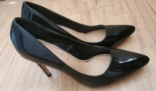 Zapatos de tacón negros