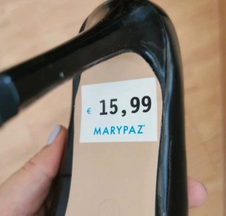 Zapatos de tacón negros