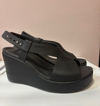 Sandalias Cuña Mujer Crocs Negras