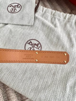 Cinturón Hermès Kelly Negro y Dorado