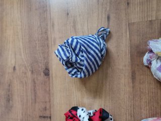 Lote 5 pañuelos estampados