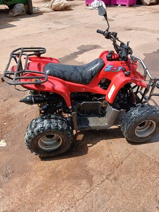 Quad PGO Explorer Rojo