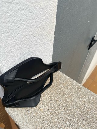 Sillín de carbono KCEVLO KP02