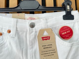 Bermuda Levis High Loose Blanca
