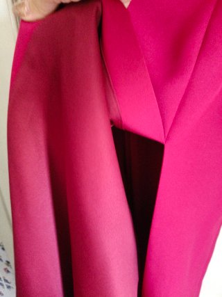 Vestido largo rojo con volantes