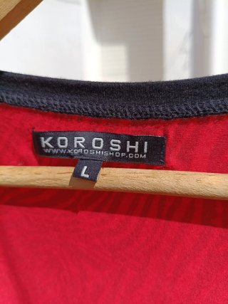 Camiseta sin mangas KOROSHI estampada roja L
